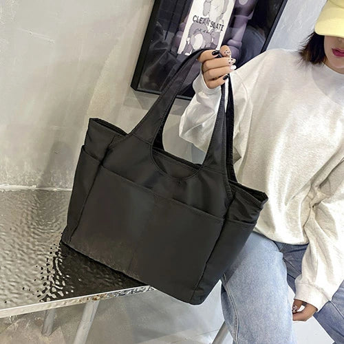 トートバッグ マザーバッグ レディース a4 大きめ ポケットが多い 軽い 無地 撥水 防水 肩掛け 手提げ ファスナー ナイロン かわいい 通勤 通学 お出かけ 旅行 母の日 ギフト プレゼント 20代 30代 40代 50代